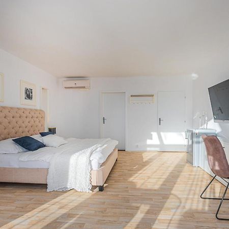 Apartment Jane Prague Extérieur photo